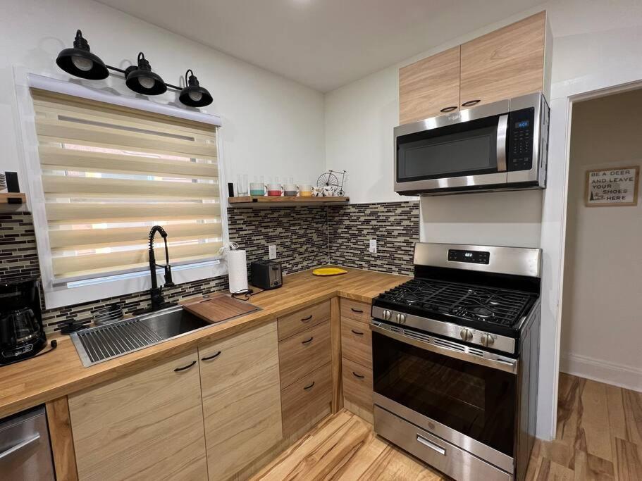 Trendy In Tremont, Cle Apartamento Cleveland Exterior foto